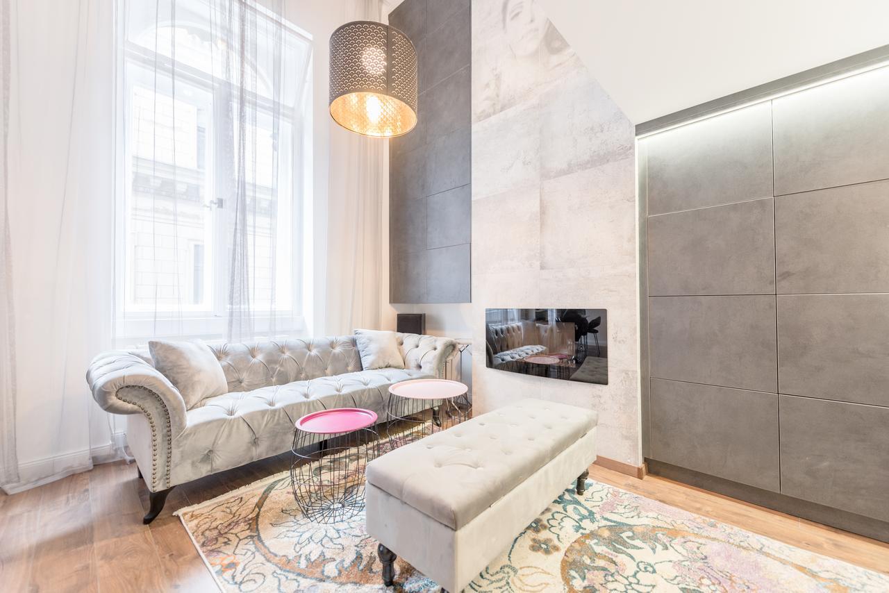 Apartment In Andrassy Avenue Βουδαπέστη Εξωτερικό φωτογραφία